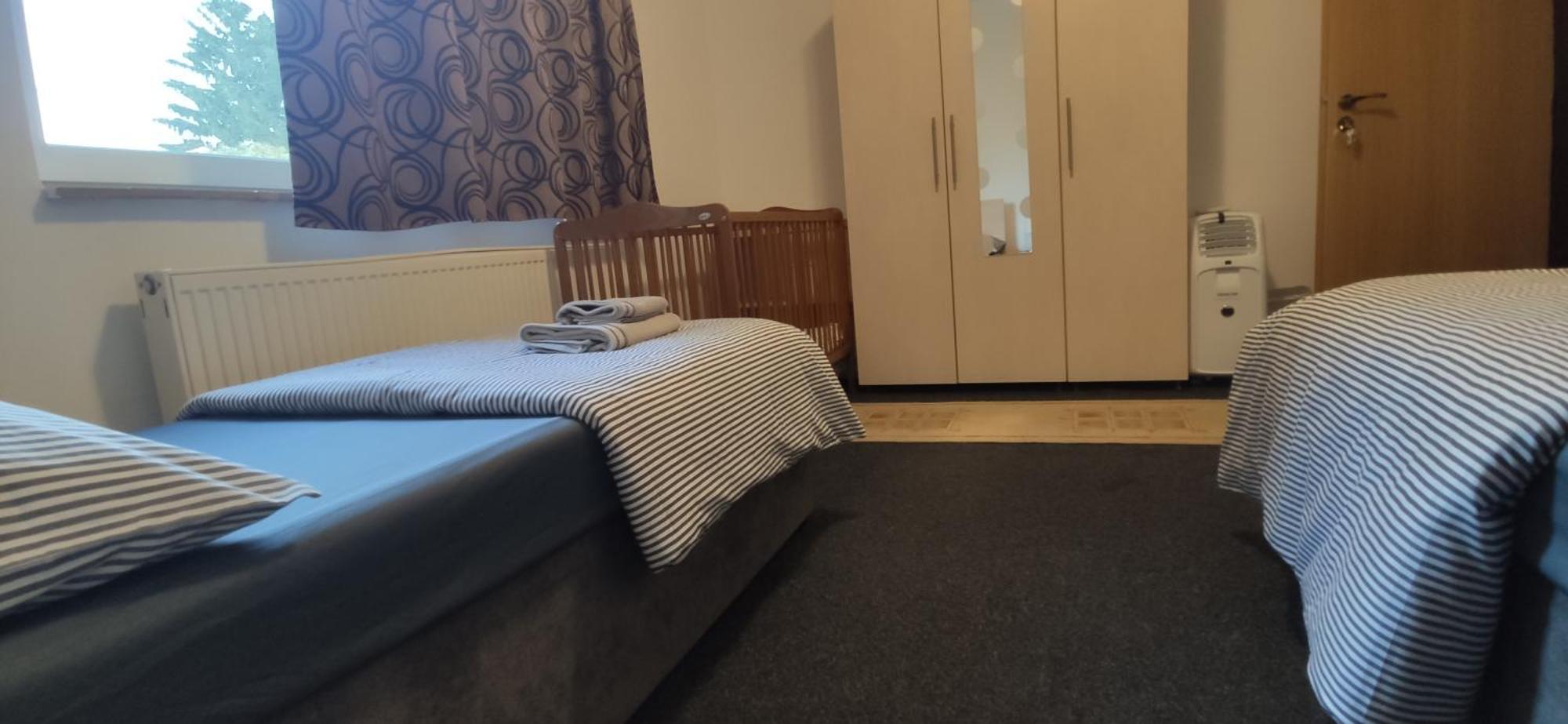 Xlsuite Apartment Comfort Piest'any Exterior foto